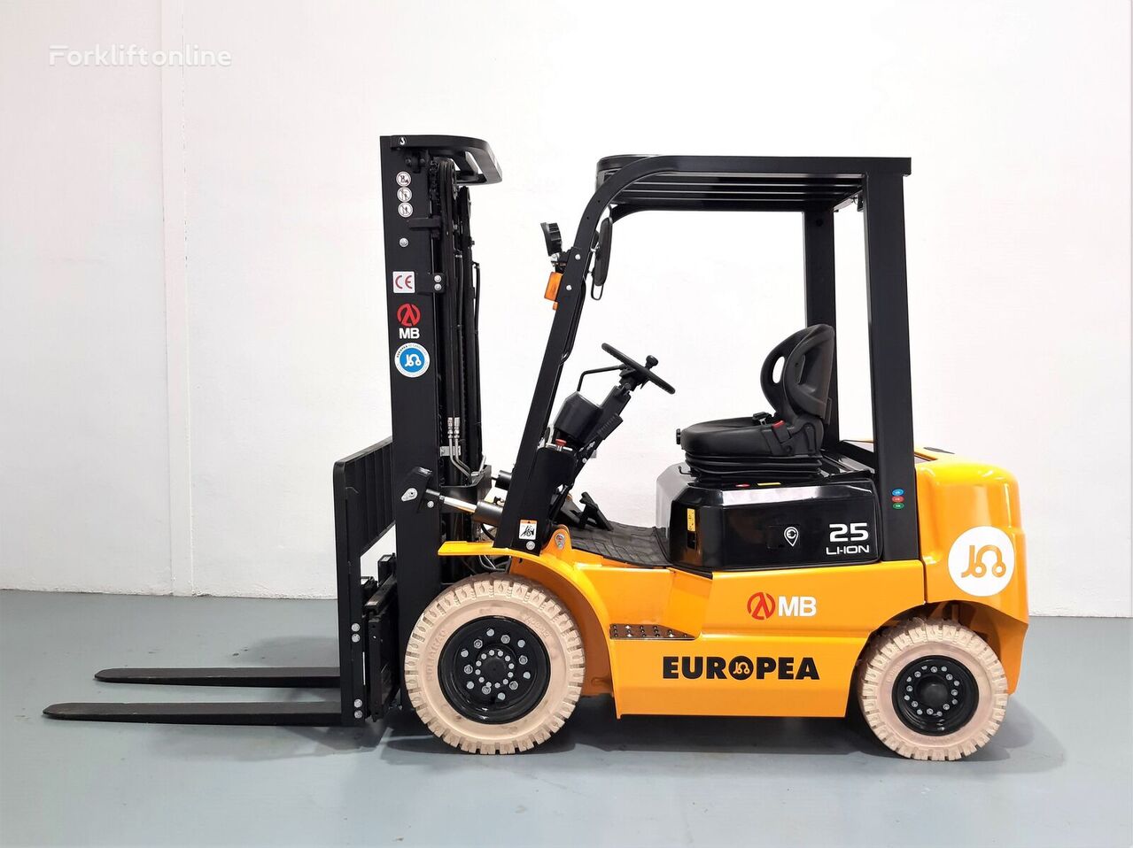 MB Forklift EFL252 Litio carretilla eléctrica