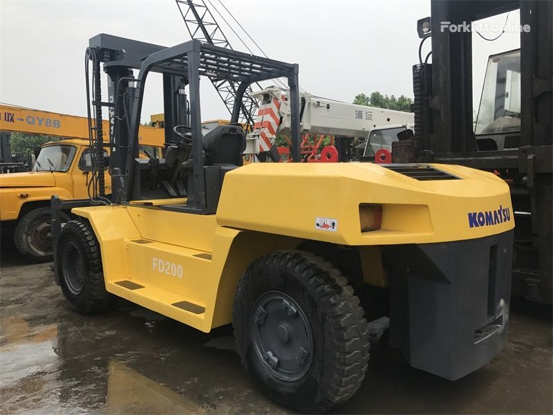 Komatsu FD200 carretilla elevadora de contenedores